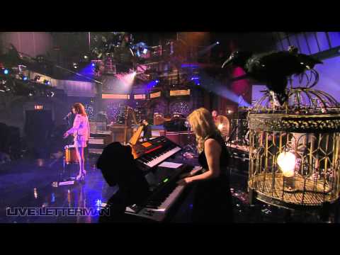 Florence + The Machine - Howl (Live on Letterman)