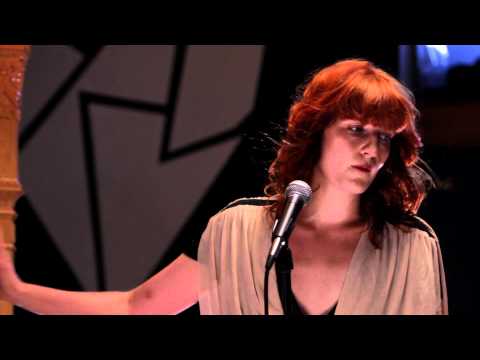 Florence + The Machine - VEVO Go Shows: Dog Days Are Over