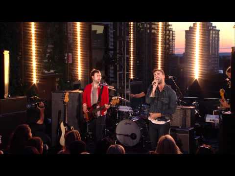 Maroon 5 - Harder To Breathe (VEVO Summer Sets)