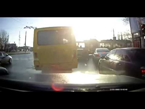    2011 / Compilation auto crash in January 2011 (PixDay.ru)
