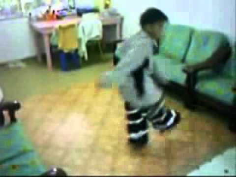 Pro Shuffle Dance - Young Asian Boy